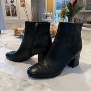 Via Spiga Black Leather Block Heel Ankle Boots
